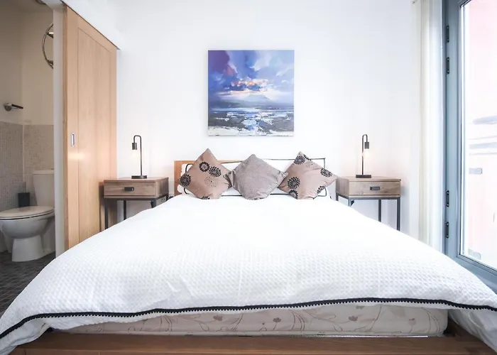 Maritime Quarter - 2 Bedroom Apartment - Sa1 Beach Front Fishermans Way
