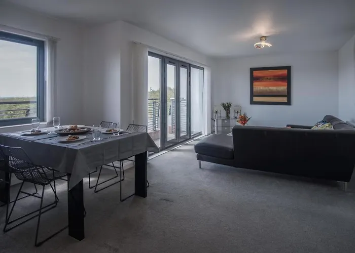 Maritime Quarter - 2 Bedroom Apartment - Sa1 Beach Front Fishermans Way